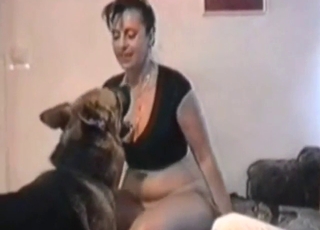 Doyen lady from Germany wants her pussy licked